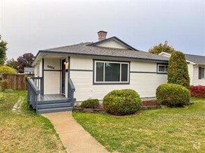 Building Photo - Beautiful Single Family Home on Spokanes N...