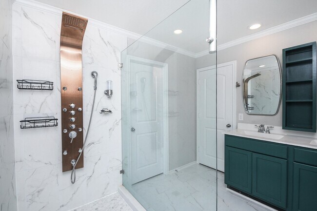 Building Photo - 9316 Colonial Bent Pl