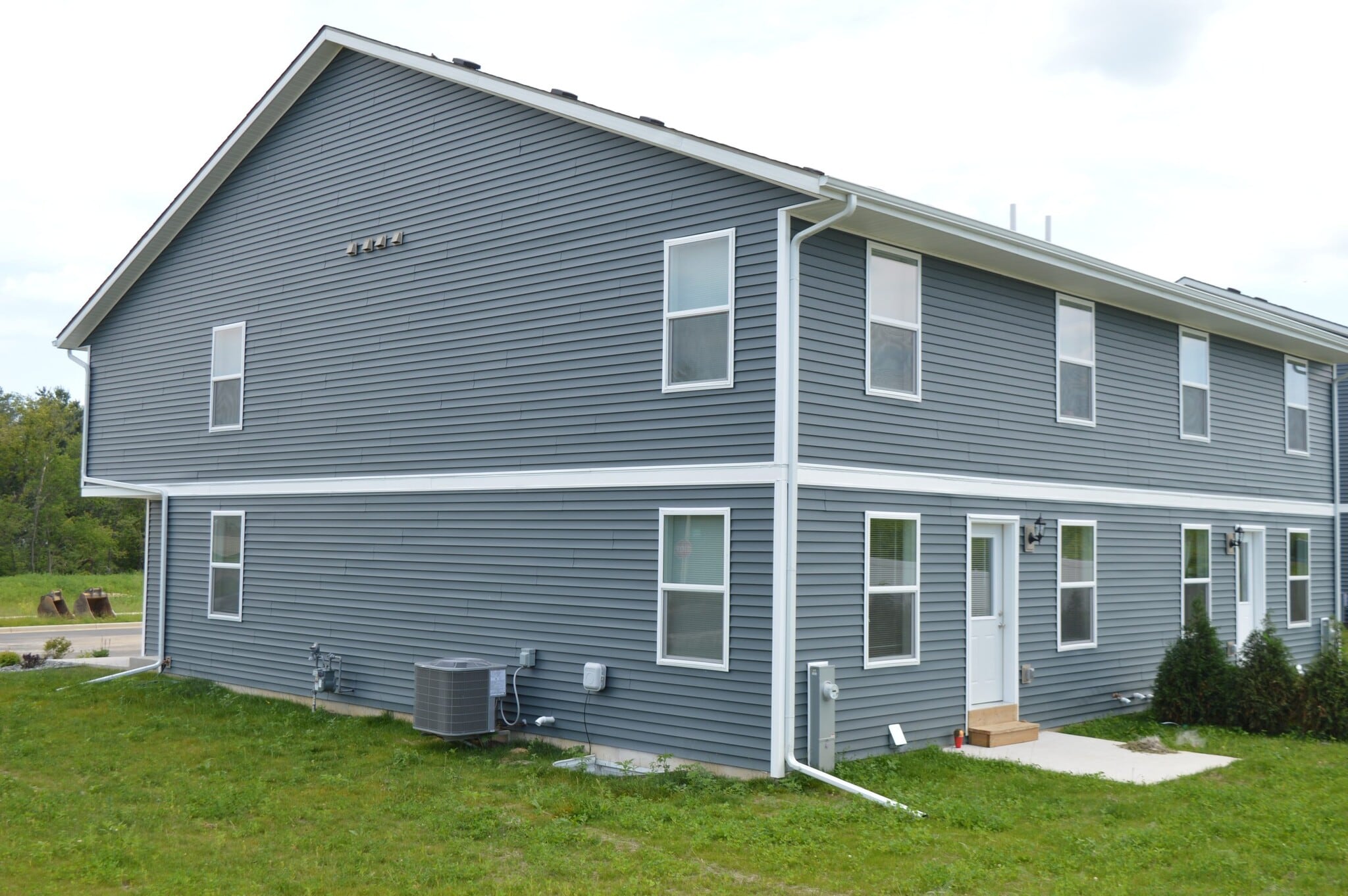 Building Photo - 311 Alberts Dr