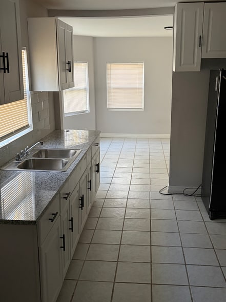 Building Photo - 3436 Benton Blvd