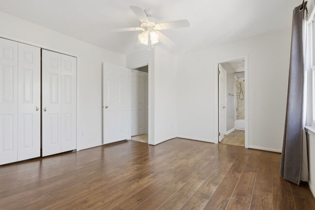 Building Photo - Spacious 3BR Home Close to Post, Schools & Shopping