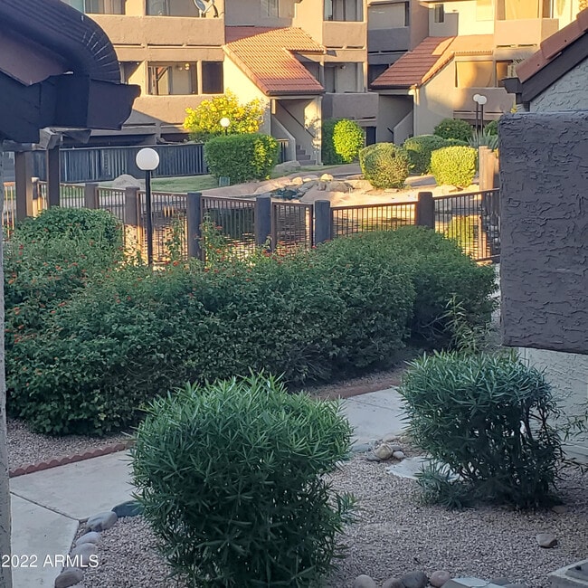 Building Photo - 1645 W Baseline Rd