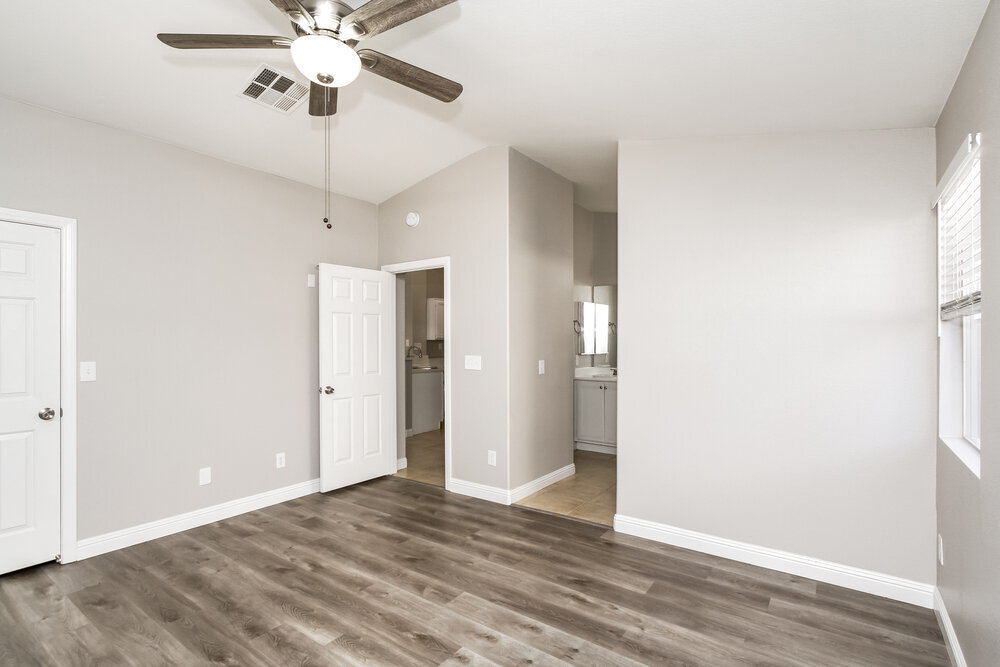 Building Photo - 716 Castlebridge Ave