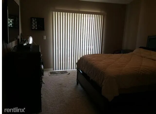 Building Photo - 17202 Chesapeake Cir