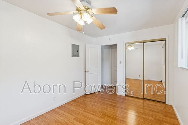 Building Photo - 2715 D St