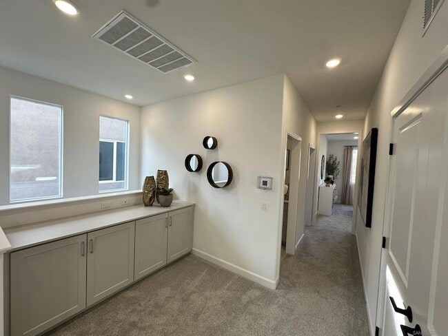 Building Photo - 2186 Tributary Dr