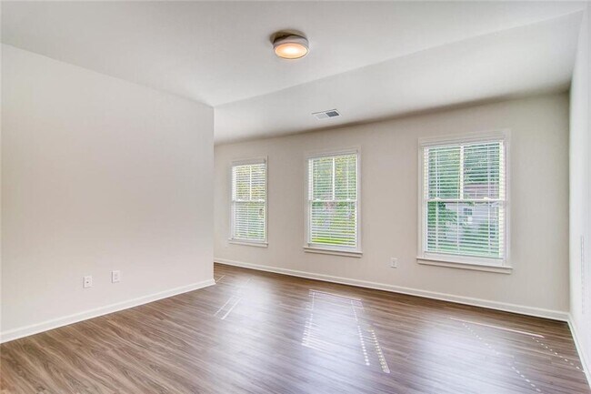 Building Photo - 1155 Rambler Cross