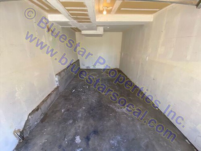 Building Photo - 16450 Lariat Rd