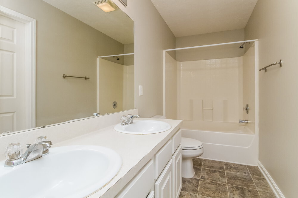 Building Photo - 336 Stewart Springs Dr