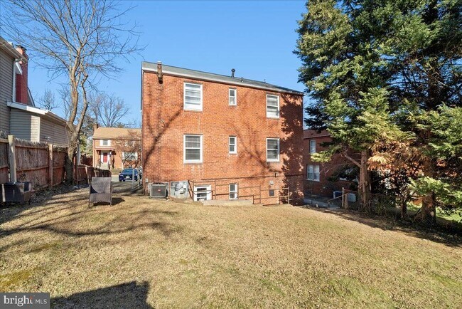 Building Photo - 2620 13TH St S