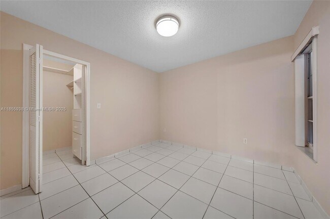 Building Photo - 14208 SW 23rd St