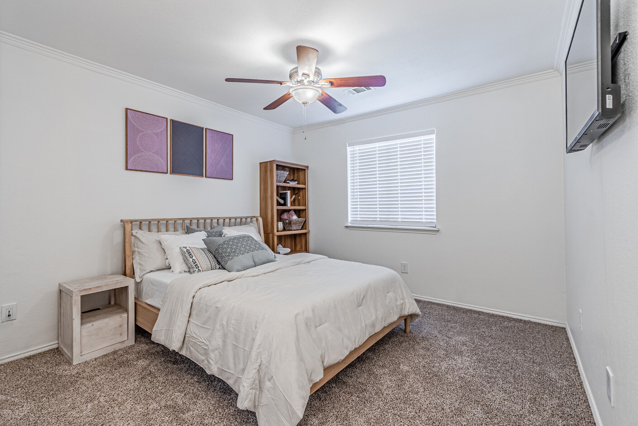 Building Photo - 841 Snapdragon Ln