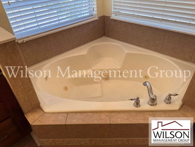 Building Photo - 1424 Spring Fest Ln