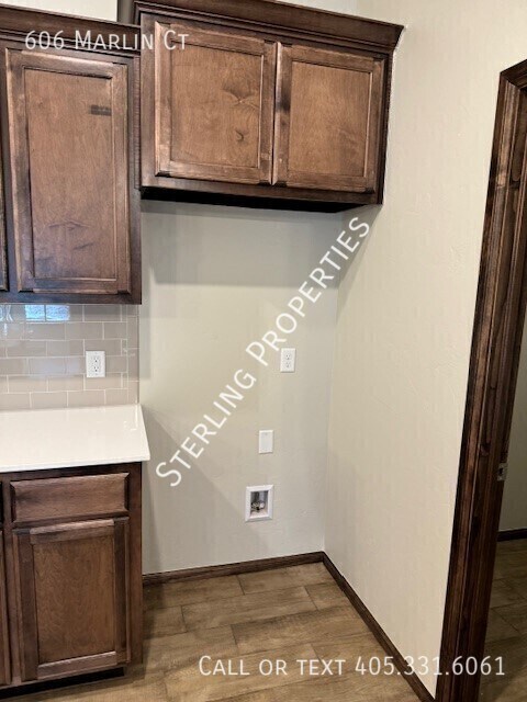Building Photo - 606 Marlin Ct
