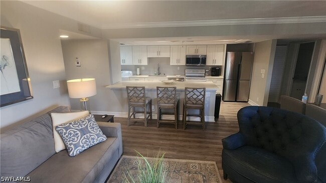 Building Photo - 3645 Boca Ciega Dr