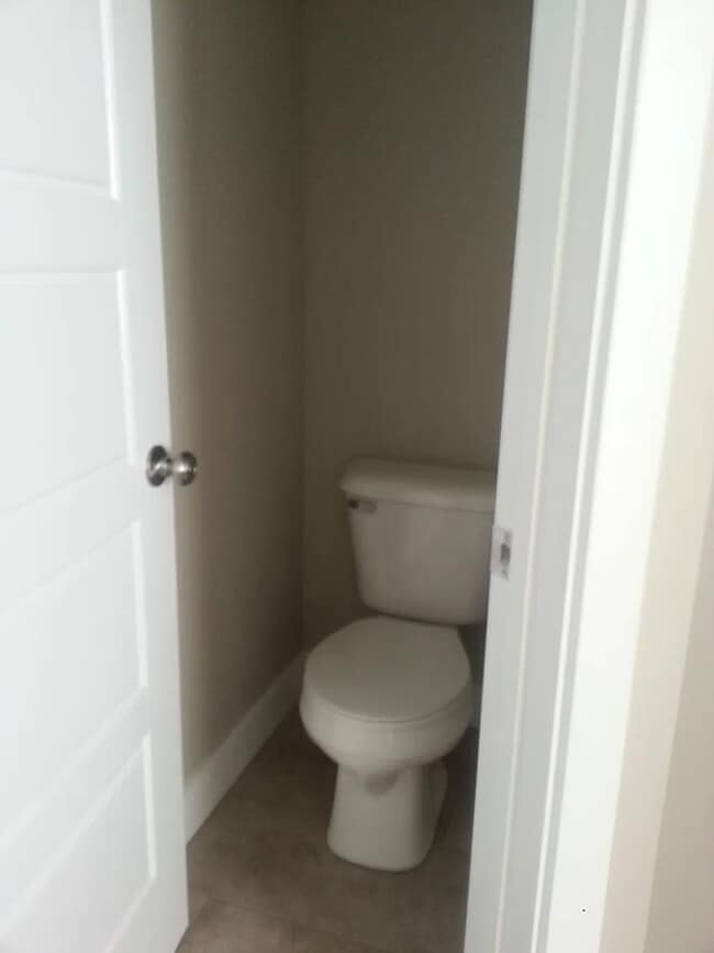 Building Photo - Saratoga Springs Home