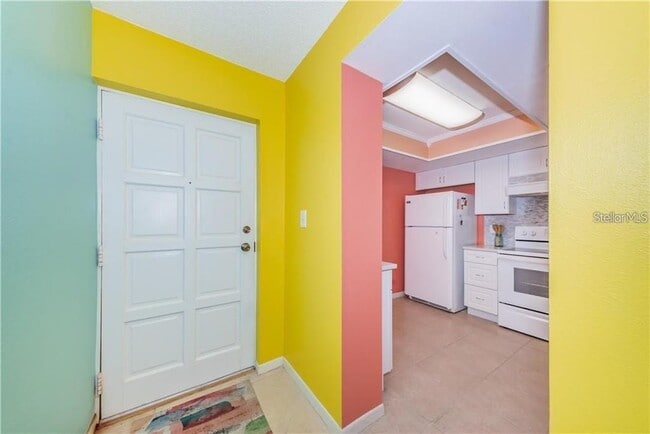 Building Photo - 2650 Countryside Blvd