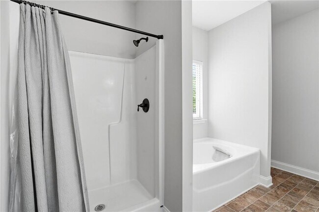 Building Photo - 612 Stevens Pl