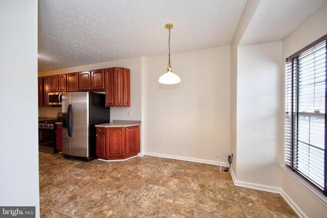 Primary Photo - 5035 Woods Line Dr