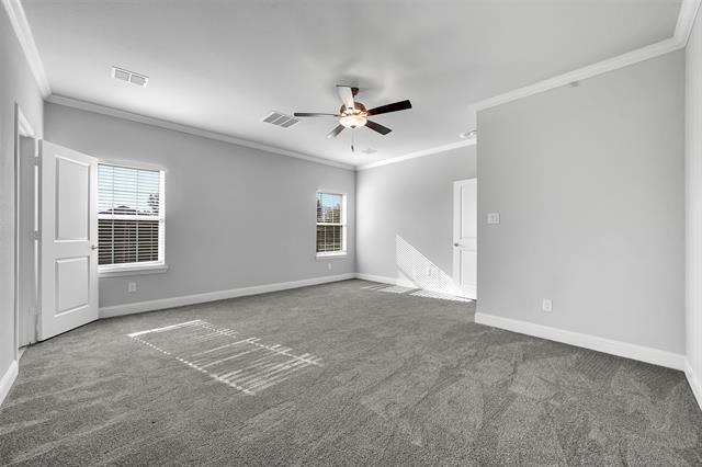 Building Photo - 260 Lakeside Dr