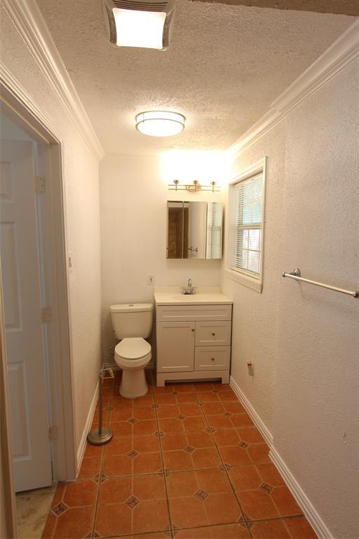 Building Photo - 6505 Sivley St