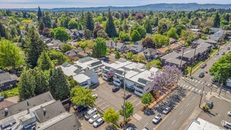 Building Photo - Burnside East