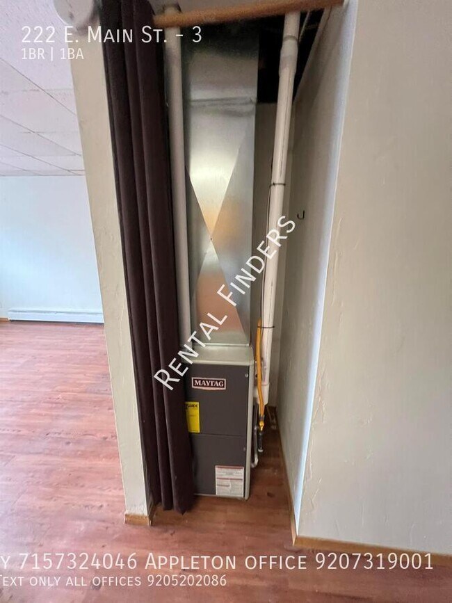 Building Photo - 222 E Main St