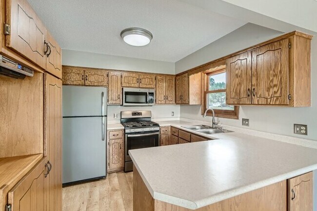 Building Photo - 13760 87th Avenue North, Maple Grove, MN, ...