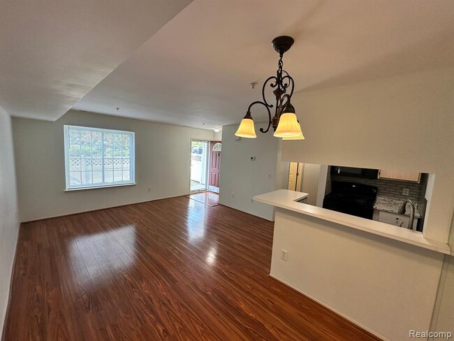 Building Photo - 22277 Atlantic Pointe