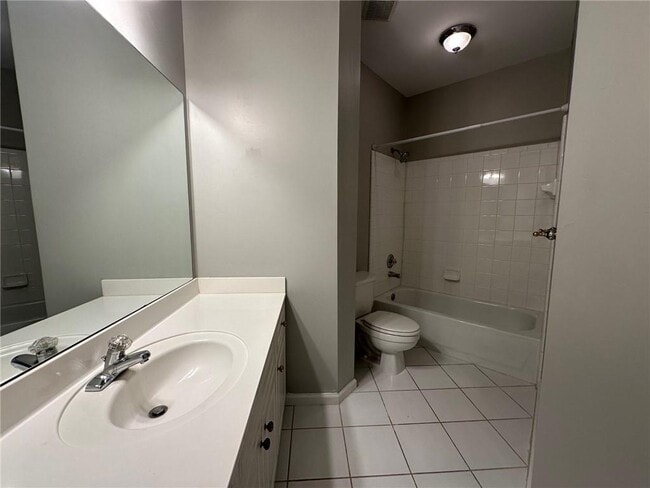 Building Photo - 530 Pearl Cove Ct