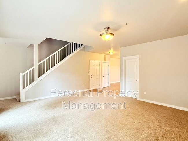 Building Photo - 105 S 2nd Pl