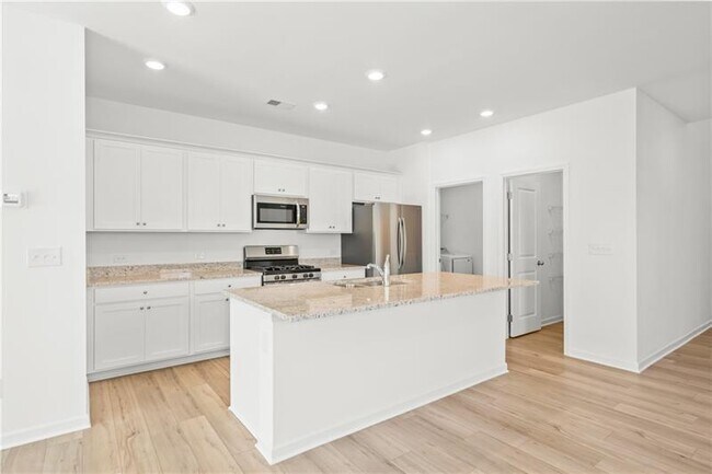 Building Photo - 1588 Hay Patch Ln