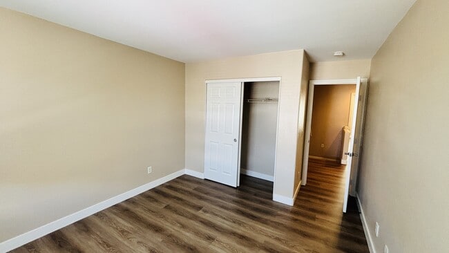Building Photo - 9321 Dorrell Ln