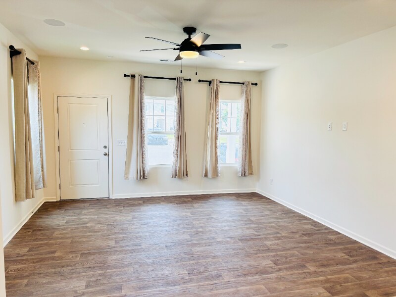 Building Photo - 13969 Clayborn St