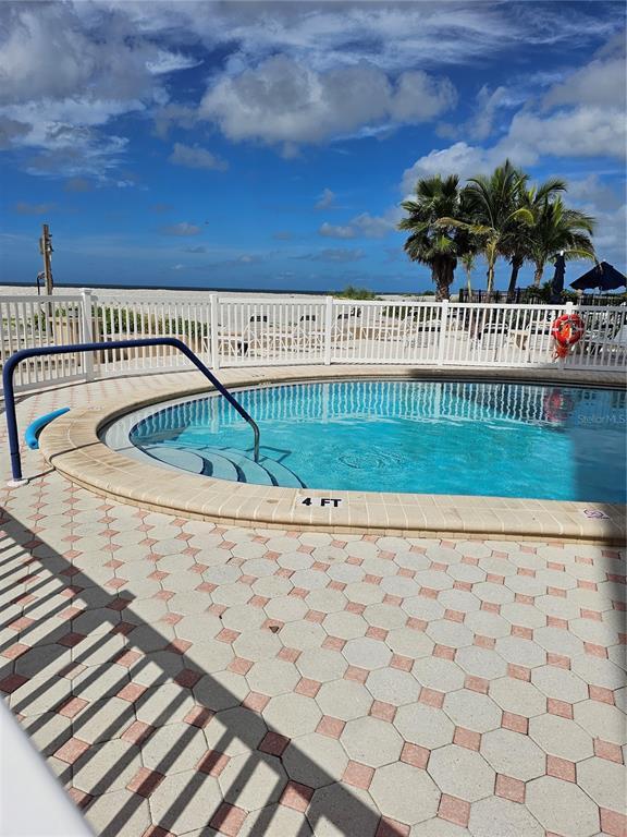 Building Photo - 1255 Tarpon Center Dr