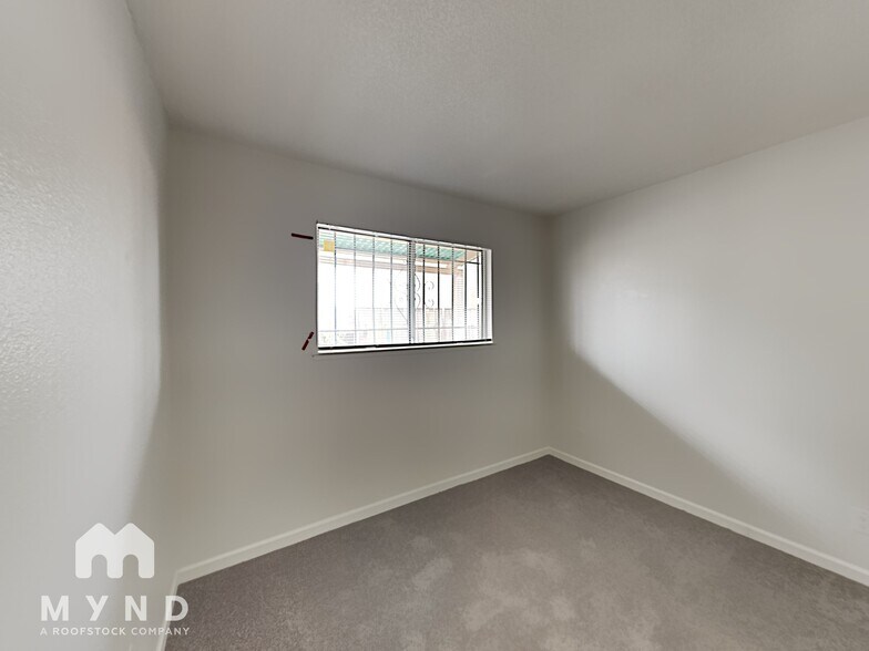 Building Photo - 7304 Lawnwood Dr