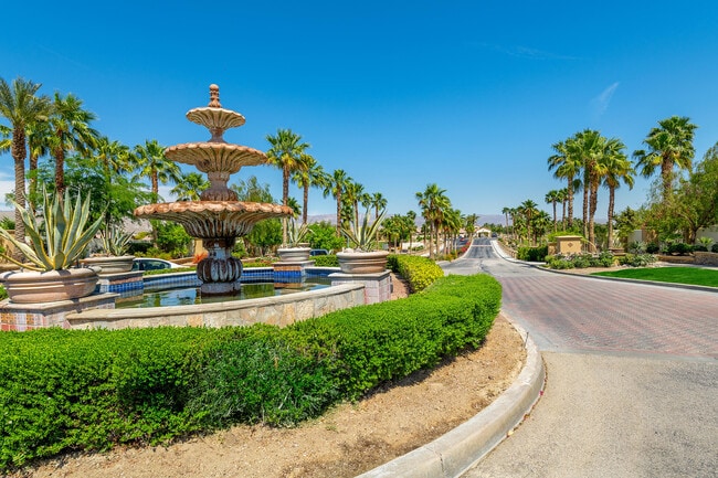 Building Photo - 81347 Camino Sevilla