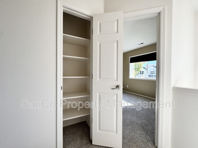 Building Photo - 14705 NW Benny Dr