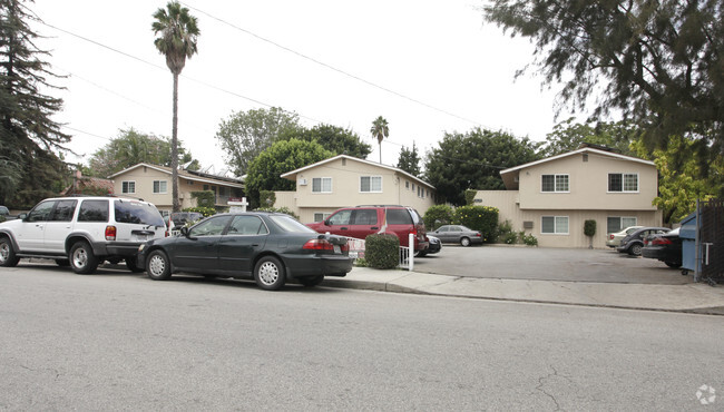 Building Photo - Whipple Apartments