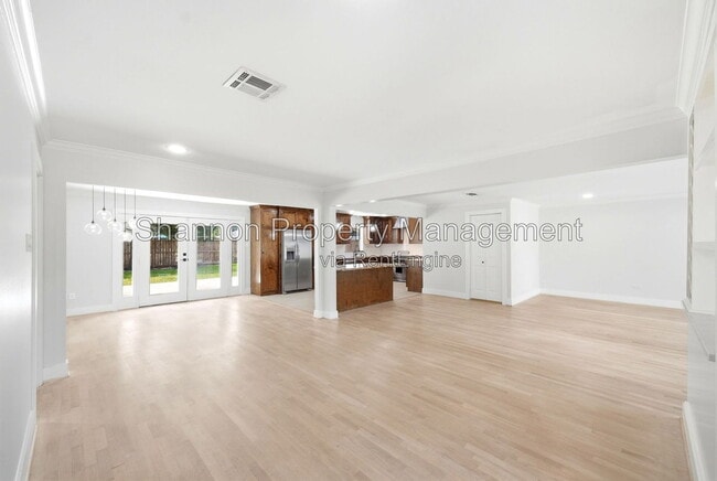 Building Photo - 2602 Tannehill Dr