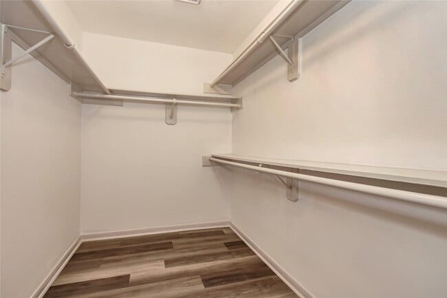 Building Photo - 8235 Alabaster Dr
