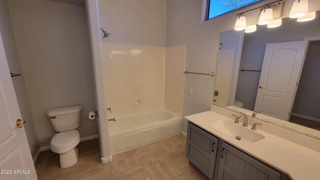 Building Photo - 6508 E Claire Dr