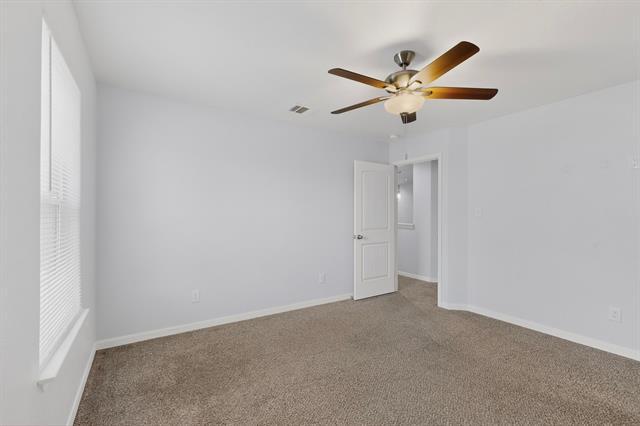 Building Photo - 5838 Humbert Ave