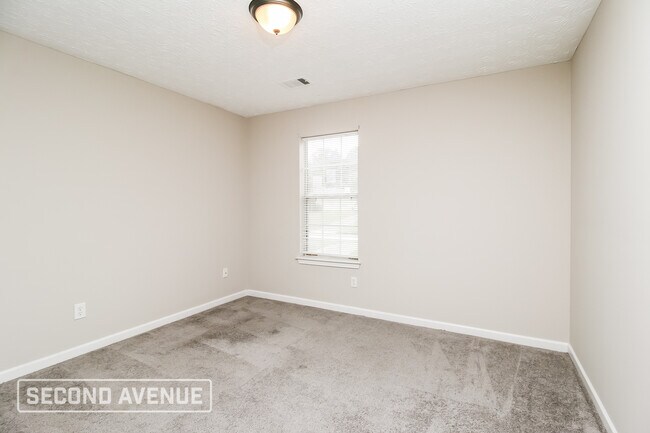 Building Photo - 1710 Riverchase Cir NE