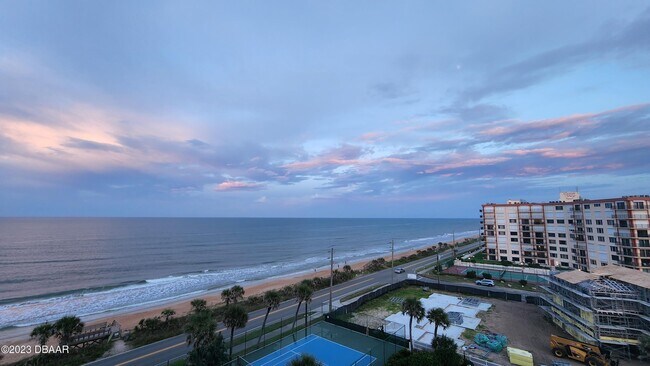 Building Photo - 3580 S Ocean Shore Blvd