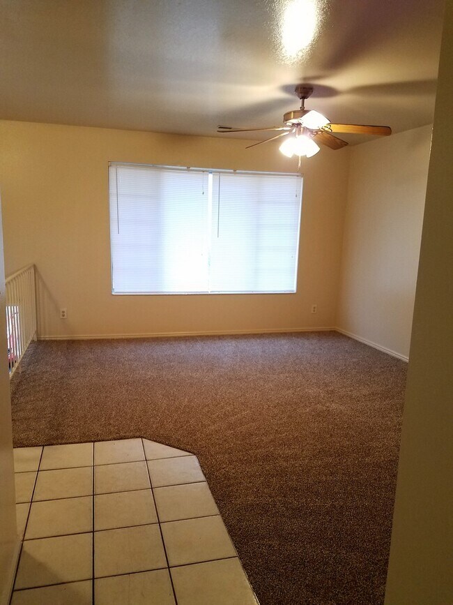 Building Photo - 3 Bedroom Condo With Pool and Views