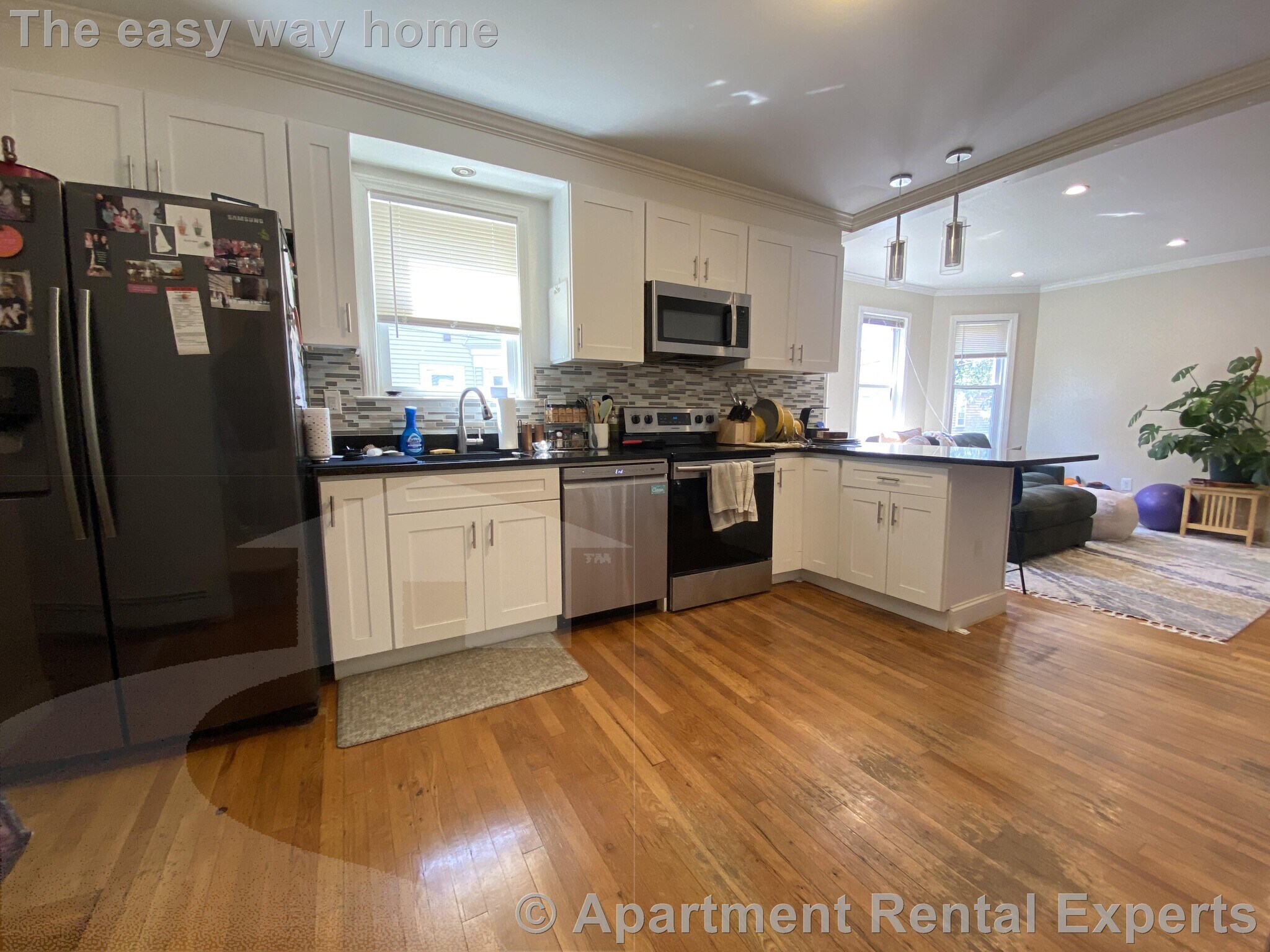 Building Photo - 22 Rice St