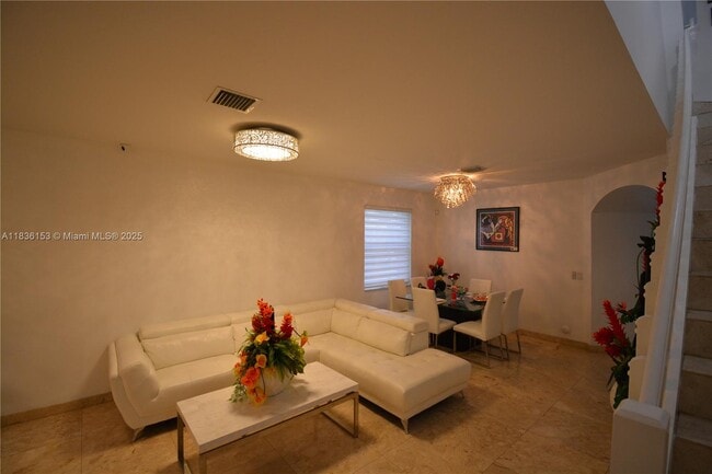 Building Photo - 3406 W 88th St