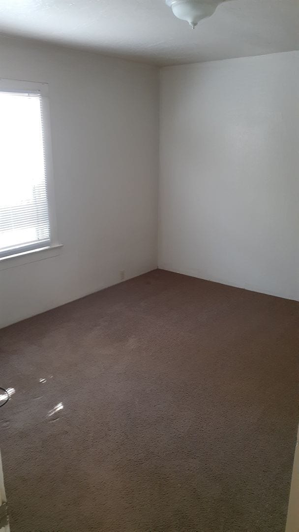 Building Photo - 247 W 2nd Ave