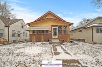 Building Photo - 969 Lawson Ave E